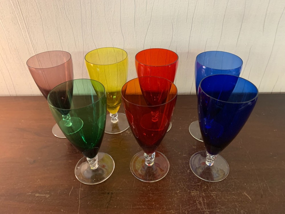 Set Of 7 Colored Glasses (Price Of The Set)