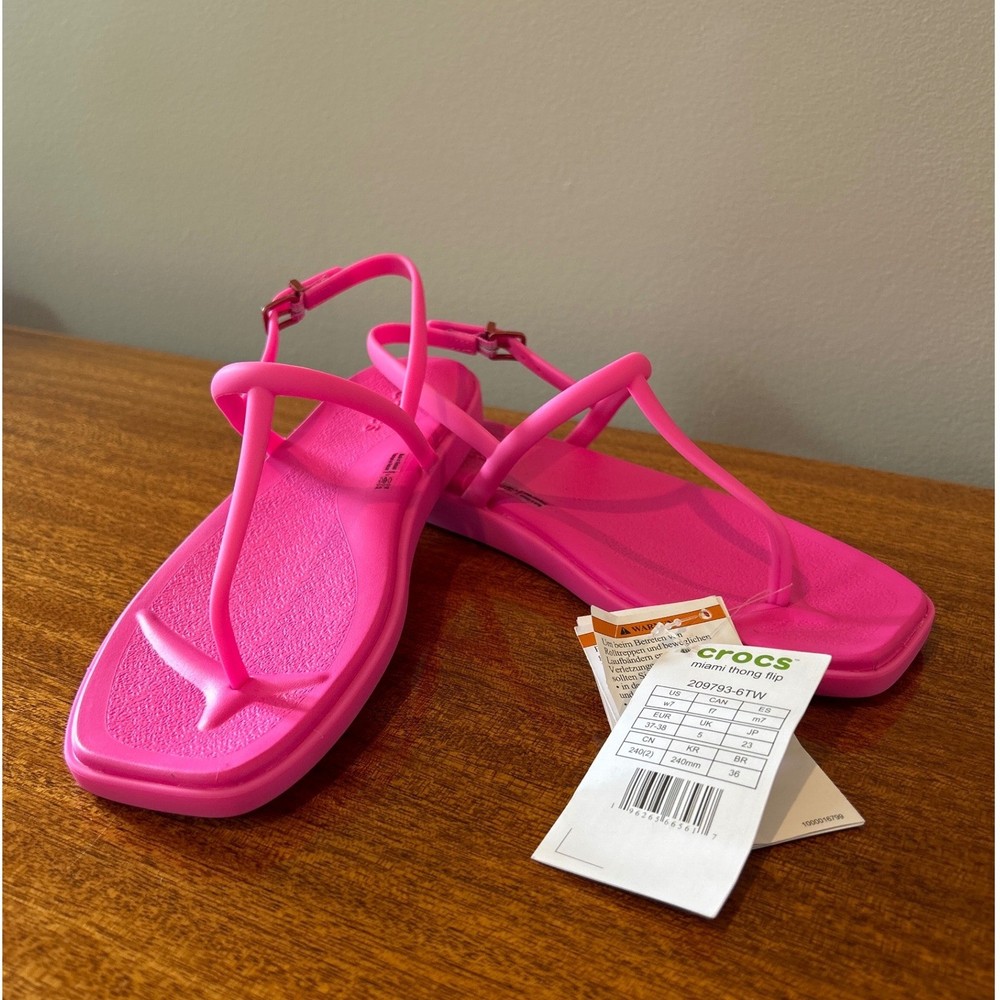 Women's Crocs Miami Thong Flip Flops Sandals Pink Size 7 Barbie New With Tags