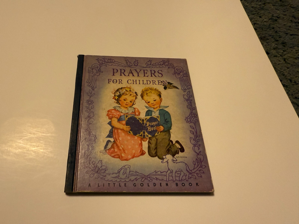 Vintage 1942 PRAYERS FOR CHILDREN HARDCOVER BOOK A Little Golden Book
