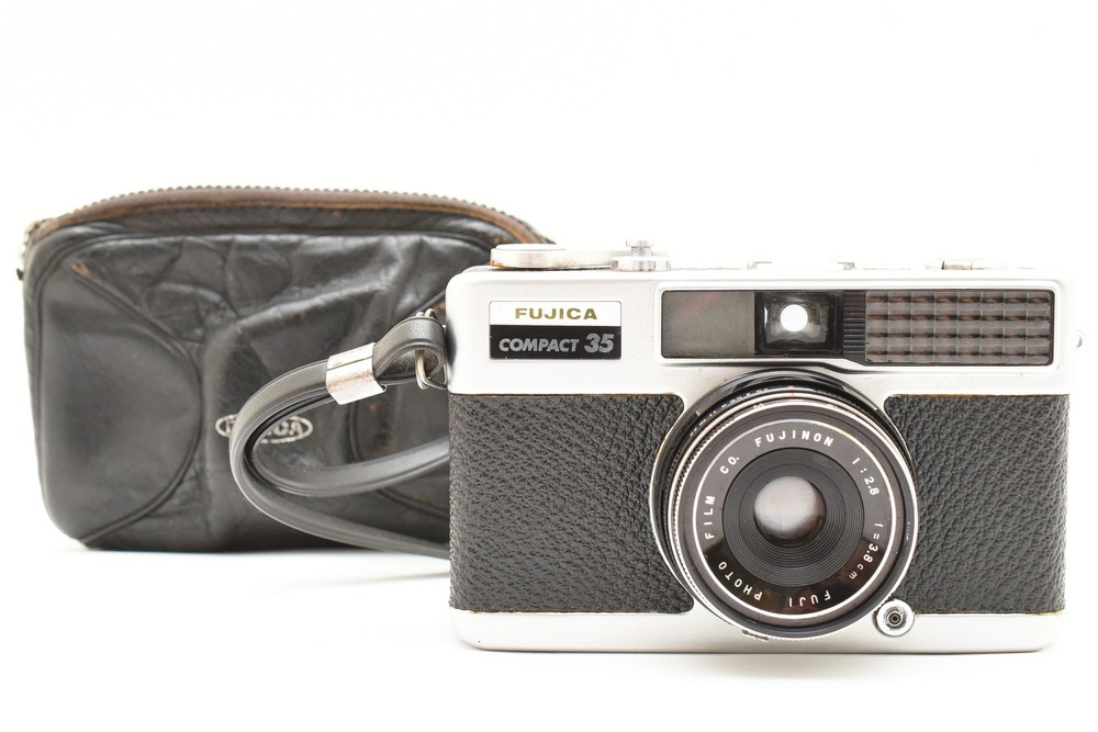 Near Mint Fujica Compact 35 Film Camera with Fuinon 38mm f/2.8 Lens from Japan #464