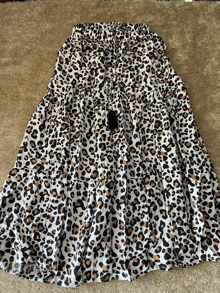 Women’s Cheetah Skirt Small 36” Long