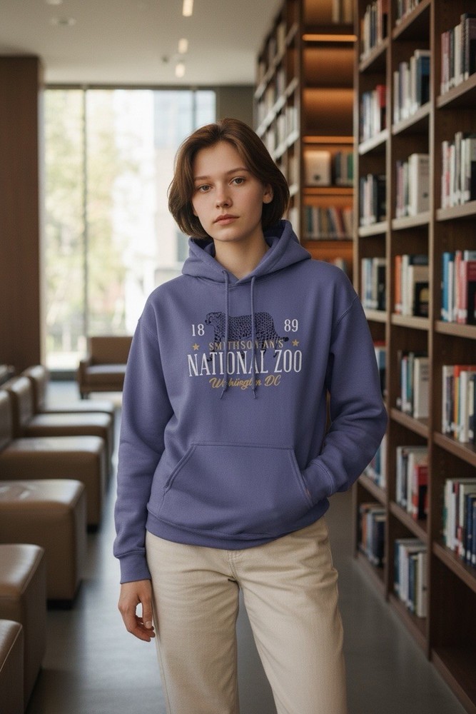 Smithsonian National Zoo Washington DC Purple Hoodie Medium