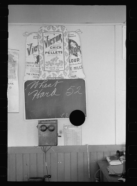Farmer's Union Coop grocery store,Centralia,Kansas,KS,October 1938,Vachon,FSA,4