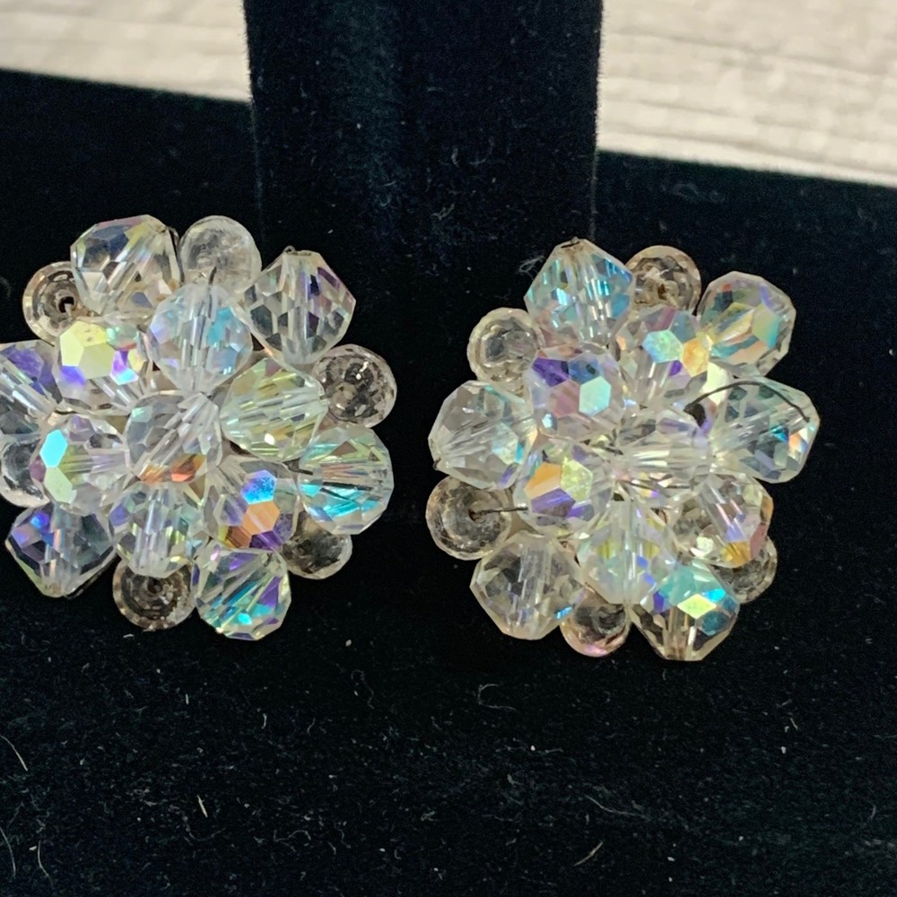 Vintage Aurora Borealis Crystal Cluster Clip On Earrings Iridescent Glass Silver