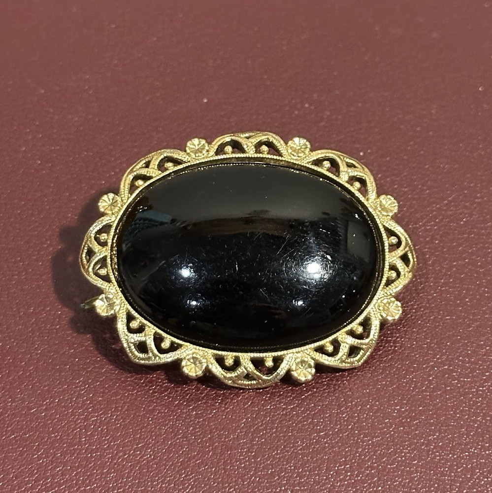 Vintage Gold And Black Faux Onyx Brooch