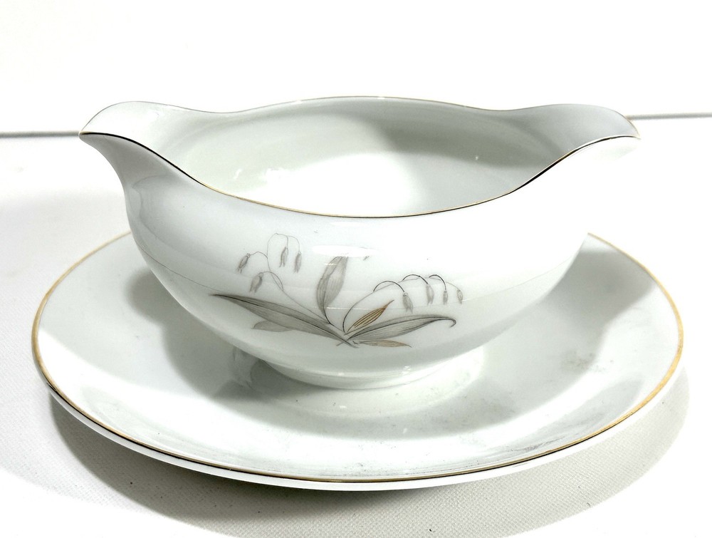 Vintage 1961 Kaysons Golden Rhapsody Fine China Gravy Boat Attached Underplate