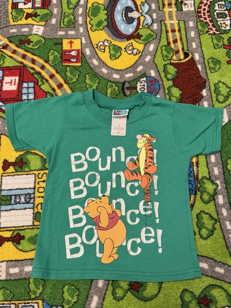 Vintage Winnie The Pooh Toddler 2T/3T t-shirt Disney Short Sleeve