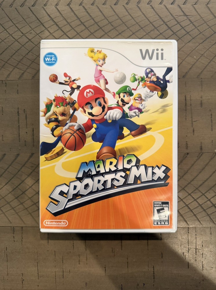 Mario Sports Mix; Boxed (Nintendo Wii, 2011)