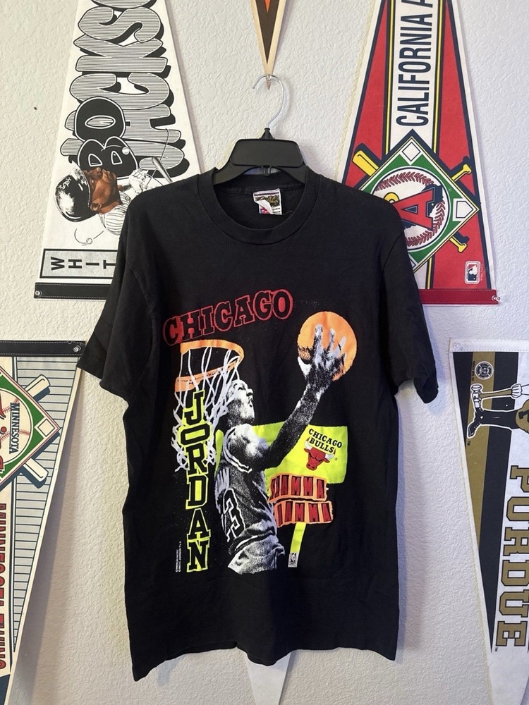 Vintage Michael Jordan Chicago Bulls Magic Johnson T-Shirt Size Large