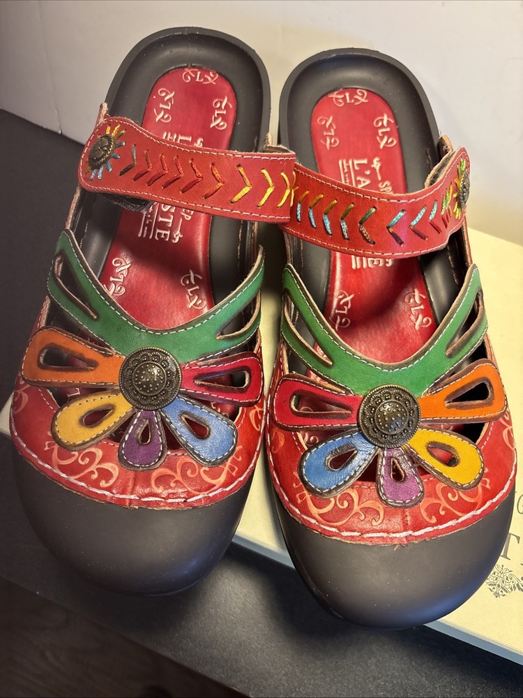 L’ARTISTE Women’s Spring Step Copa Red Leather Mary Jane Shoe Size 40/U.S. 9 EUC