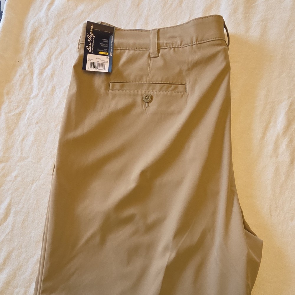 Ben Hogan Chino Shorts Polyester Chinchilla Button Pockets Moisture Wicking