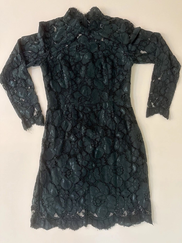 Betsey Johnson Women's Dark Green Lace Overlay Holiday Dress. Size 6 Pre-owned