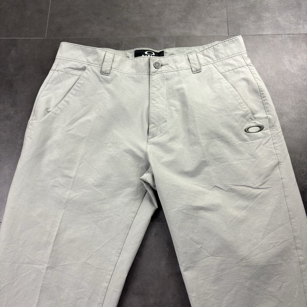 Vintage Oakley Pants Men’s Size 36x32 Light Gray Gorpcore Y2K Techwear