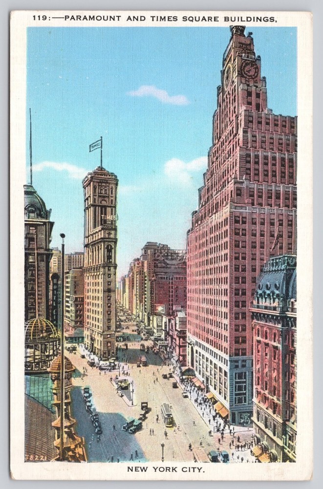 Vintage Linen Postcard Times Square Paramount Buildings NYC 1930s