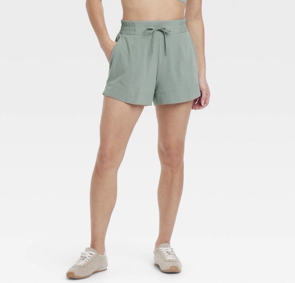 All In Motion Women's Active Mid Rise Woven Shorts MEDIUM 4