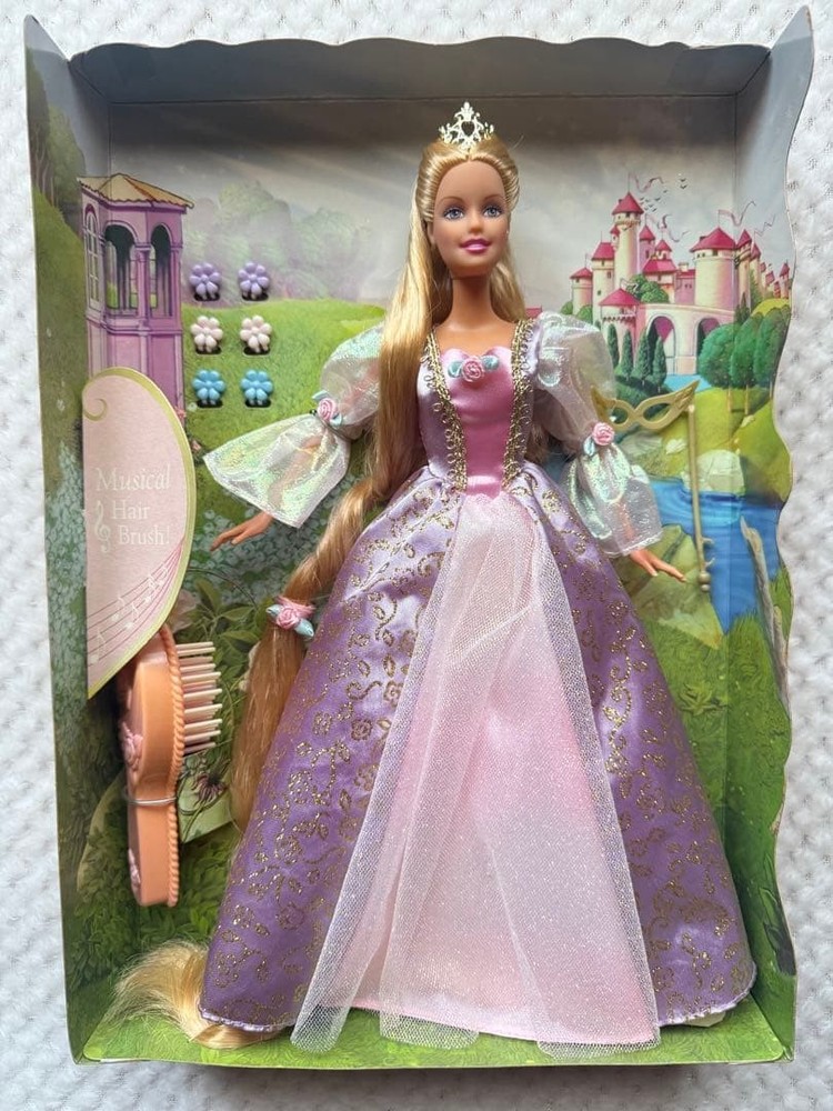 Barbie Rapunzel Magical Picture Book Story #673e83