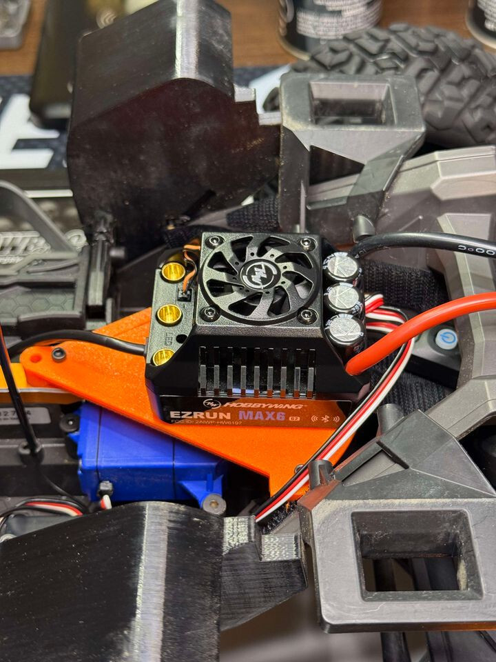 Max6 Max8 ESC Brace Plate for Traxxas Maxx and Maxx Slash Models Enhanced Compatibility