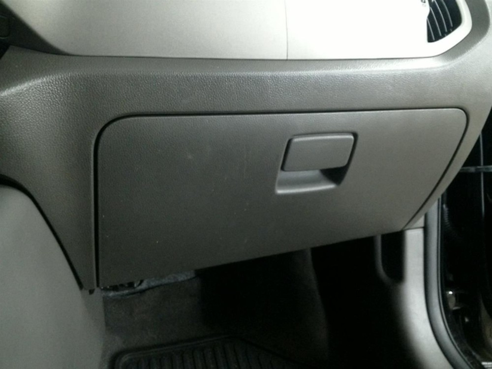 SPORTAGE  2015 Glove Box 104867185