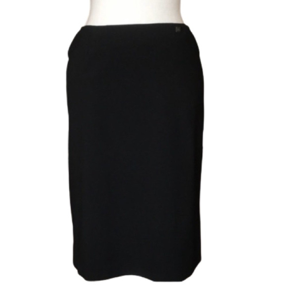 Ted Baker London black pencil skirt satin pockets Ted size 2, US 6 Medium