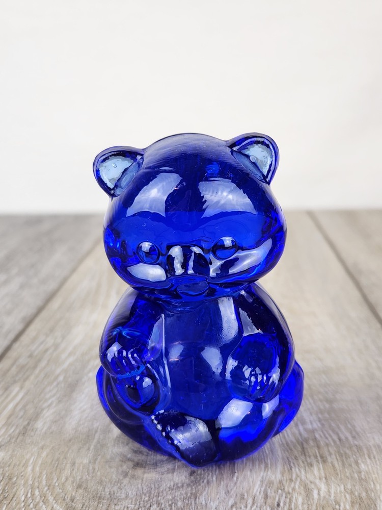 Fenton Cobalt Blue Art Glass Sitting Bear Figurine Vintage Collectible