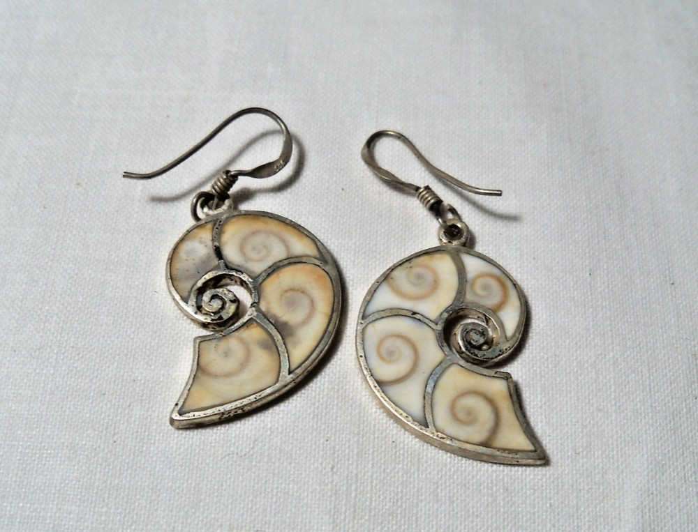 Vintage .925 Sterling  Inlay Conch Dangle Earrings