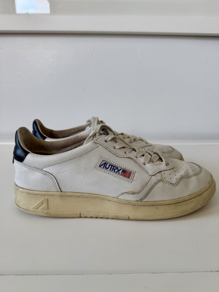 Autry Medalist Low Leather Sneakers White Black Men’s Size EU 43 / US 10