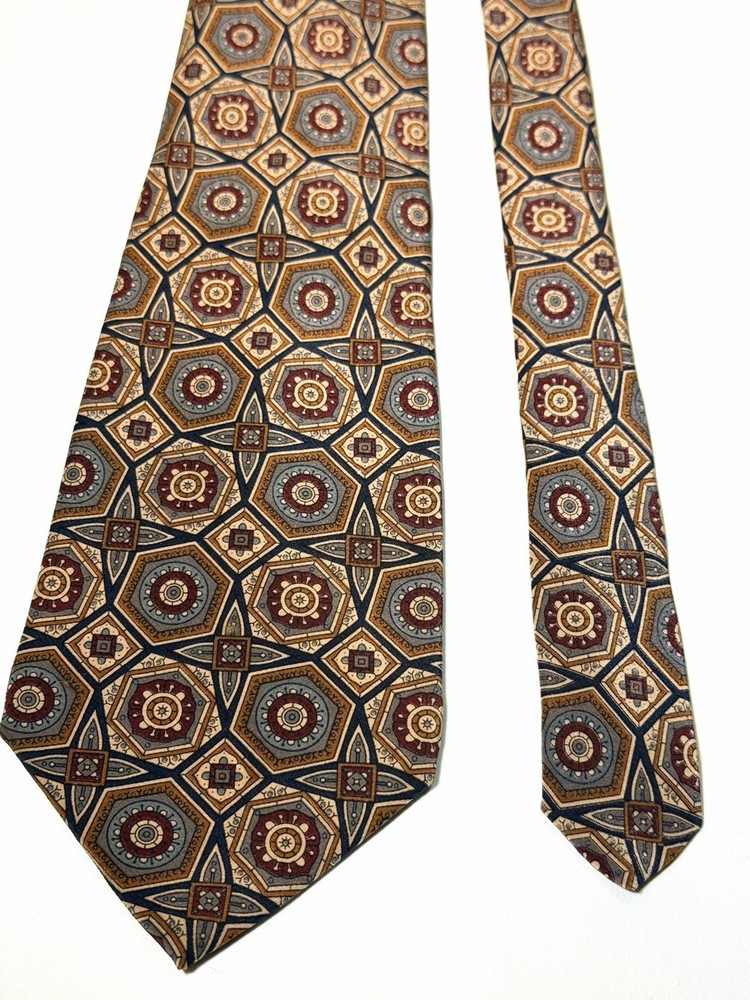 Vintage Aquascutom London Neck Tie  Made Of 100%  Silk, Handfinished Geometric