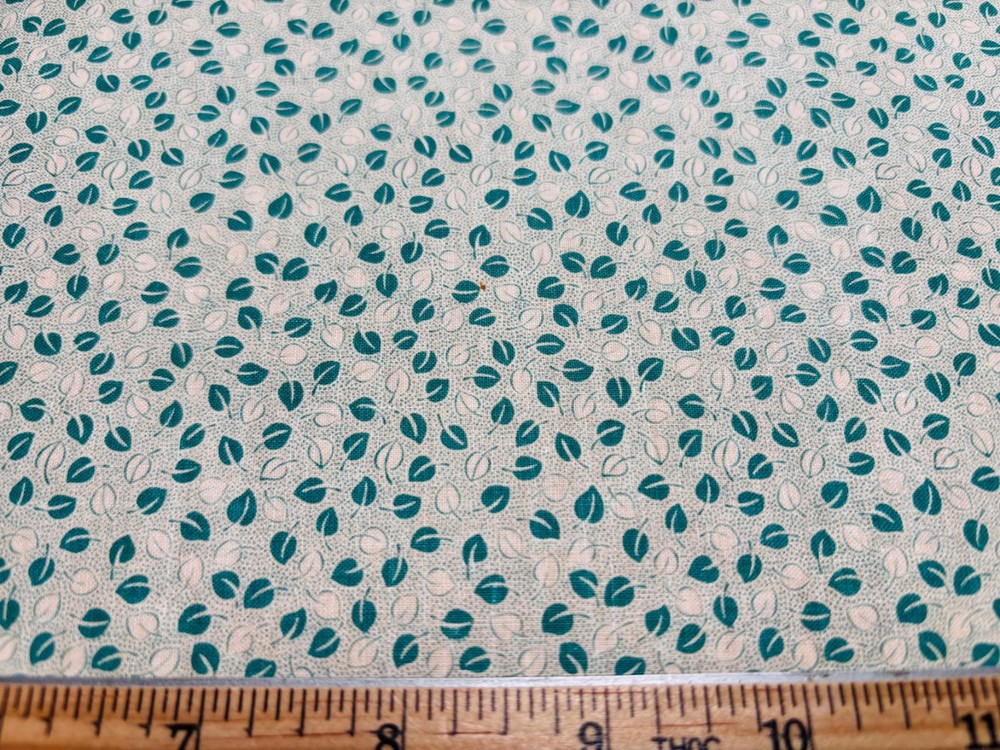 Antique Vintage Cotton Fabric 1930s Little Green Leaves 9