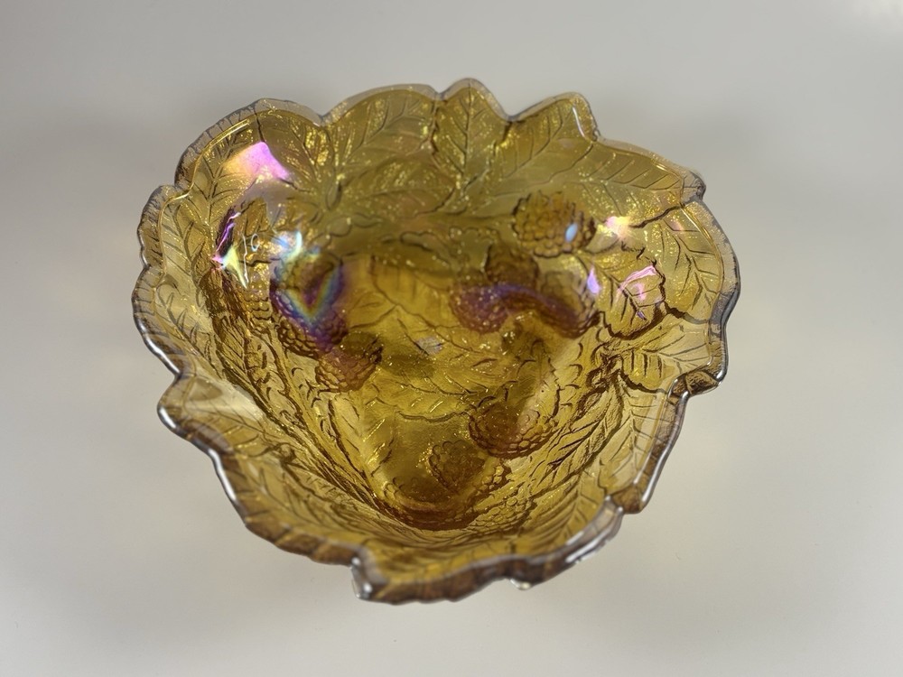 Vintage Indiana Carnival Glass Loganberry Bowl