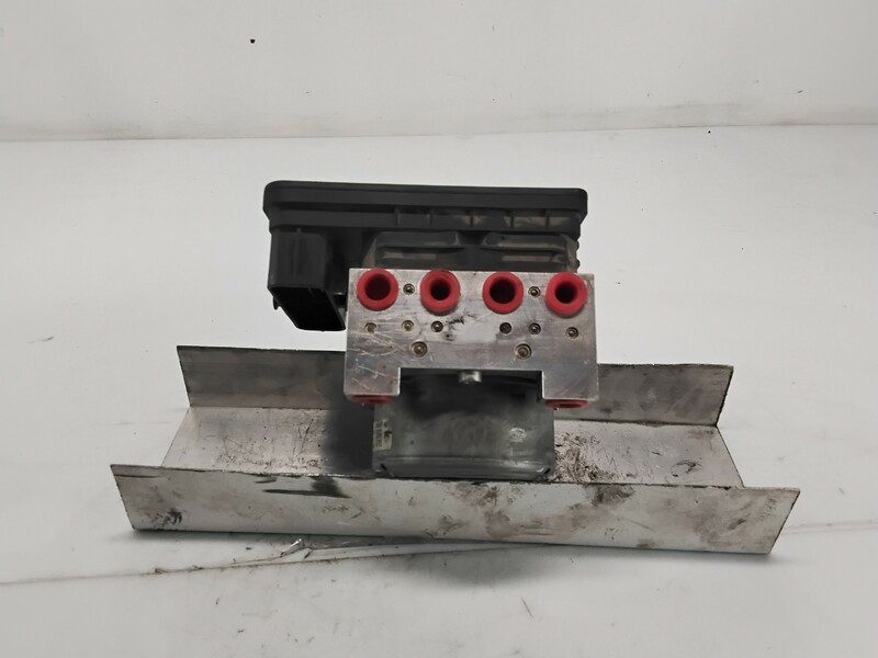 476604349R abs RENAULT MEGANE IV BERLINA 5P BOSE-EDITION 2015 1828964