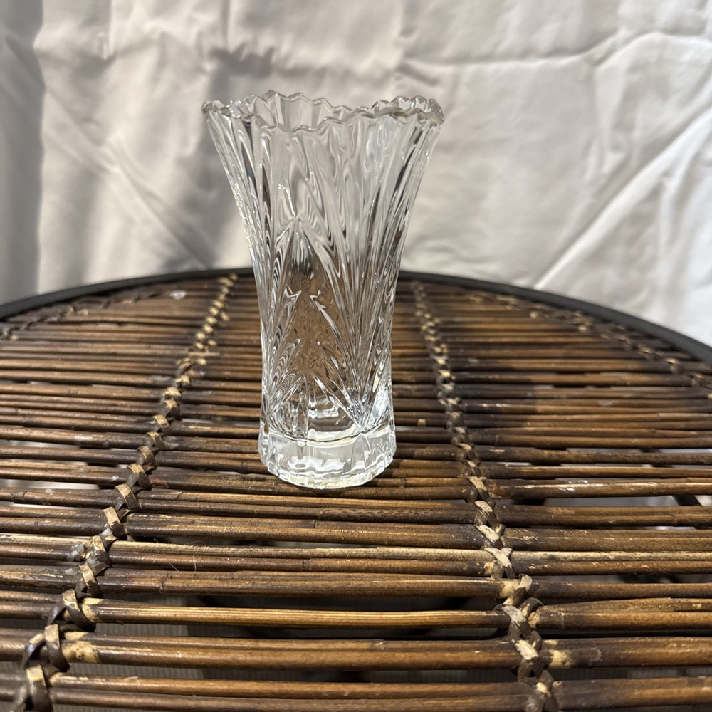 MIKASA Crystal Cut Glass Bud Vase - Scalloped Rim