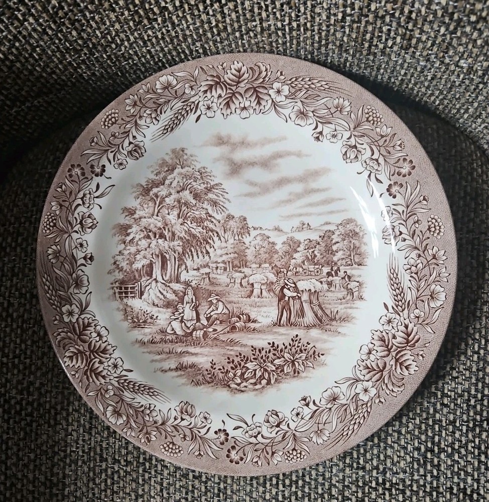 Churchill Currier & Ives Harvest 10.25