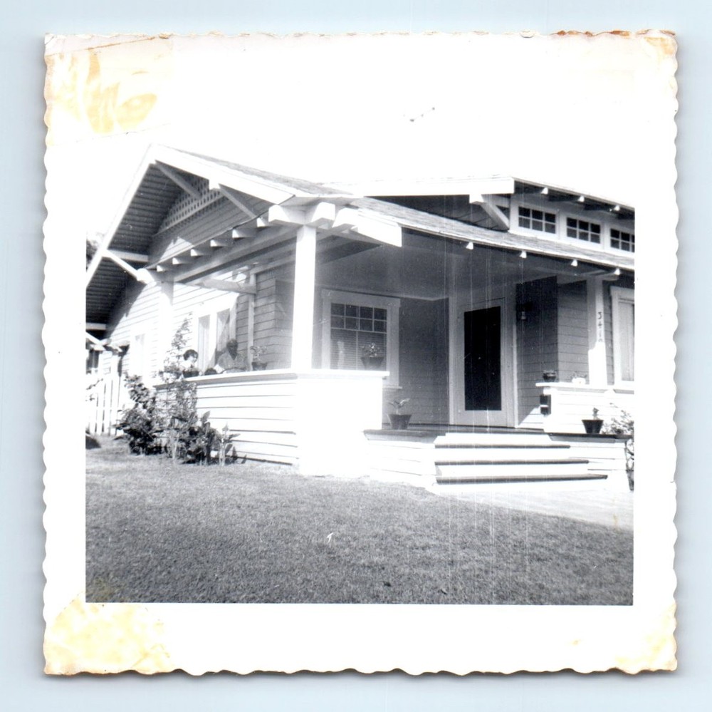 Old Vintage Square Photo MAN WOMAN COUPLE FRONT PORCH HOUSE SNAPSHOT PIC