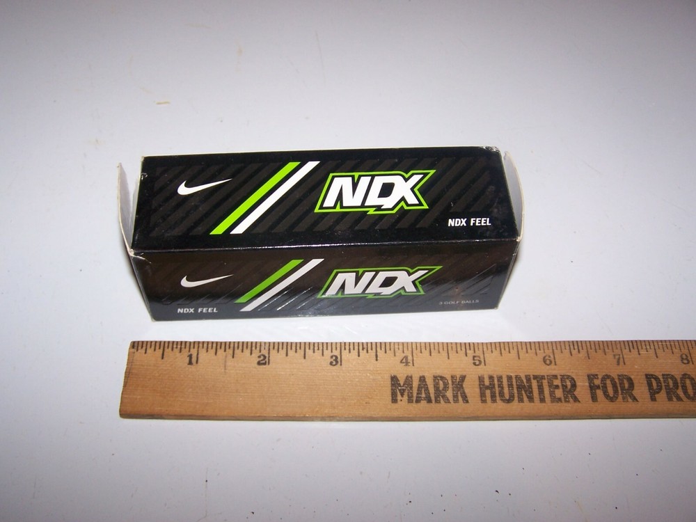 3 NIKE NDX Golf Balls in Box