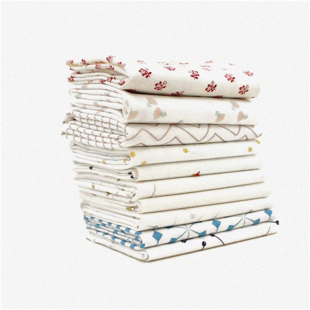 QuiltCraft 10-Piece Low Volume Half Yard Bundle - Mixed Des