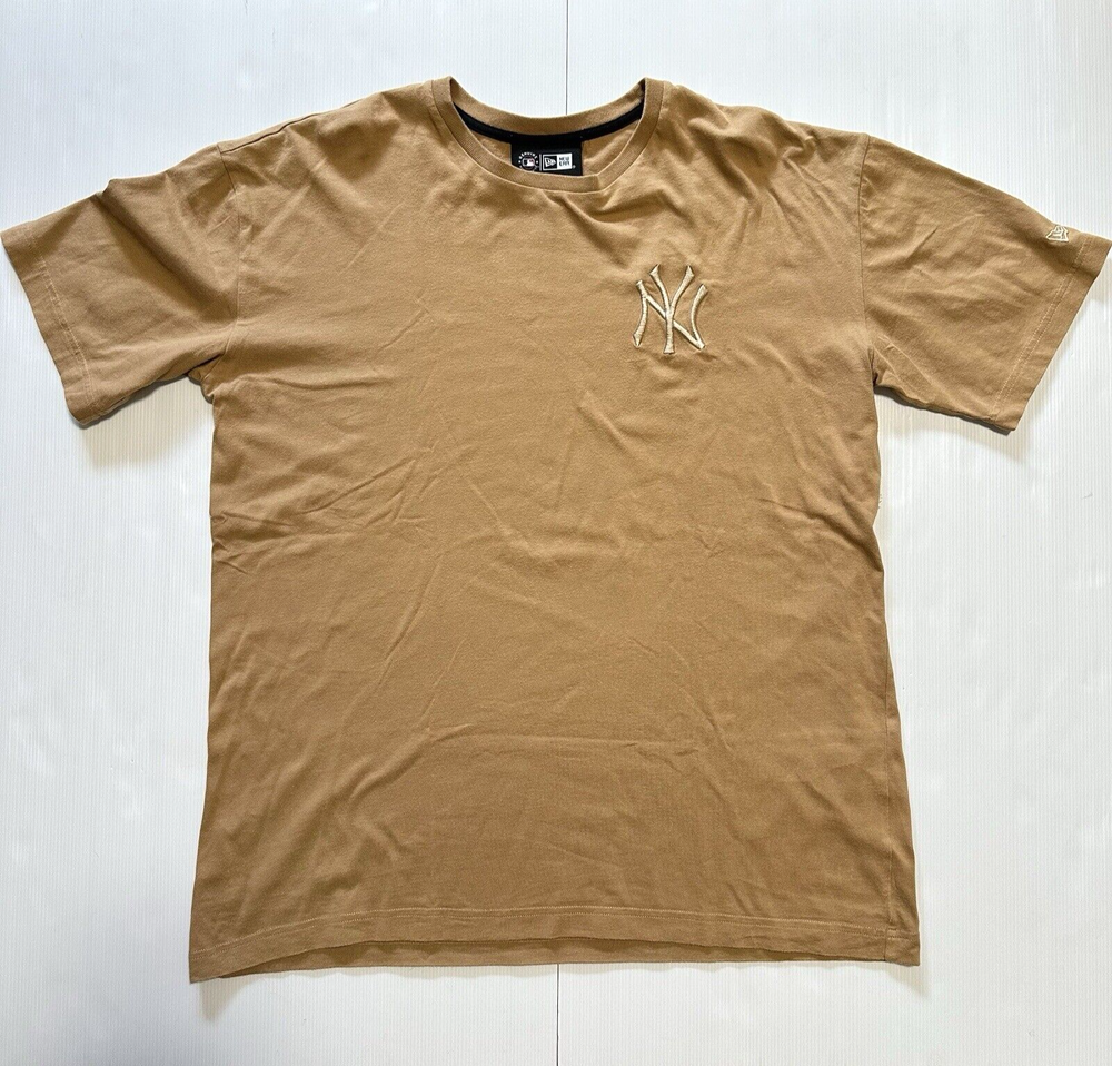 New Era Yankees Genuine Brown Baseball T-Shirt Size L