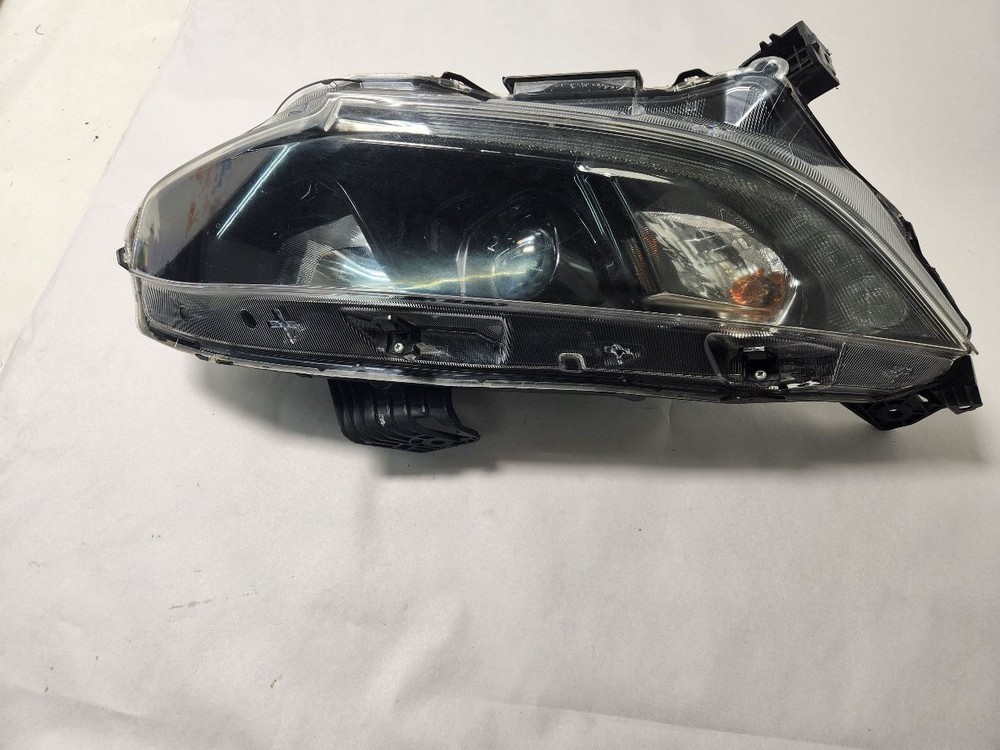 Used Left Headlight Assembly fits: 2019 Honda Civic North America built Coupe anCheck the pictures and seller’s note for full details