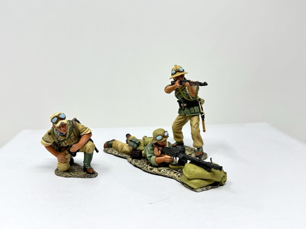 King & Country AK021 WWII Afrika Korps Machine Gun Team 3 of 4 Figures