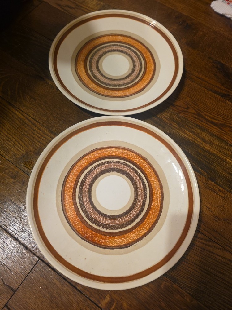 2 Royal China Santa Fe Cavalier Ironstone Bullseye Vtg  Dinner Plates USA  10