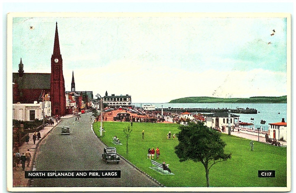S04-3490, North Esplanade And Pier, Largs, Vintage Postcard