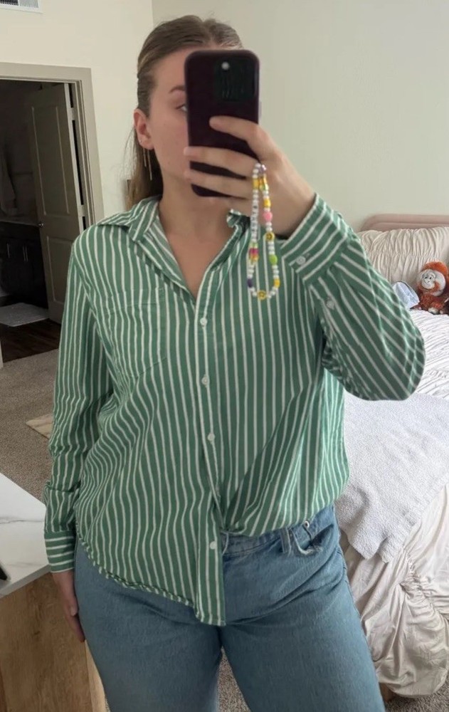 Old Navy Women’s Collared Green/White Striped Long Sleeve Button-Up, L