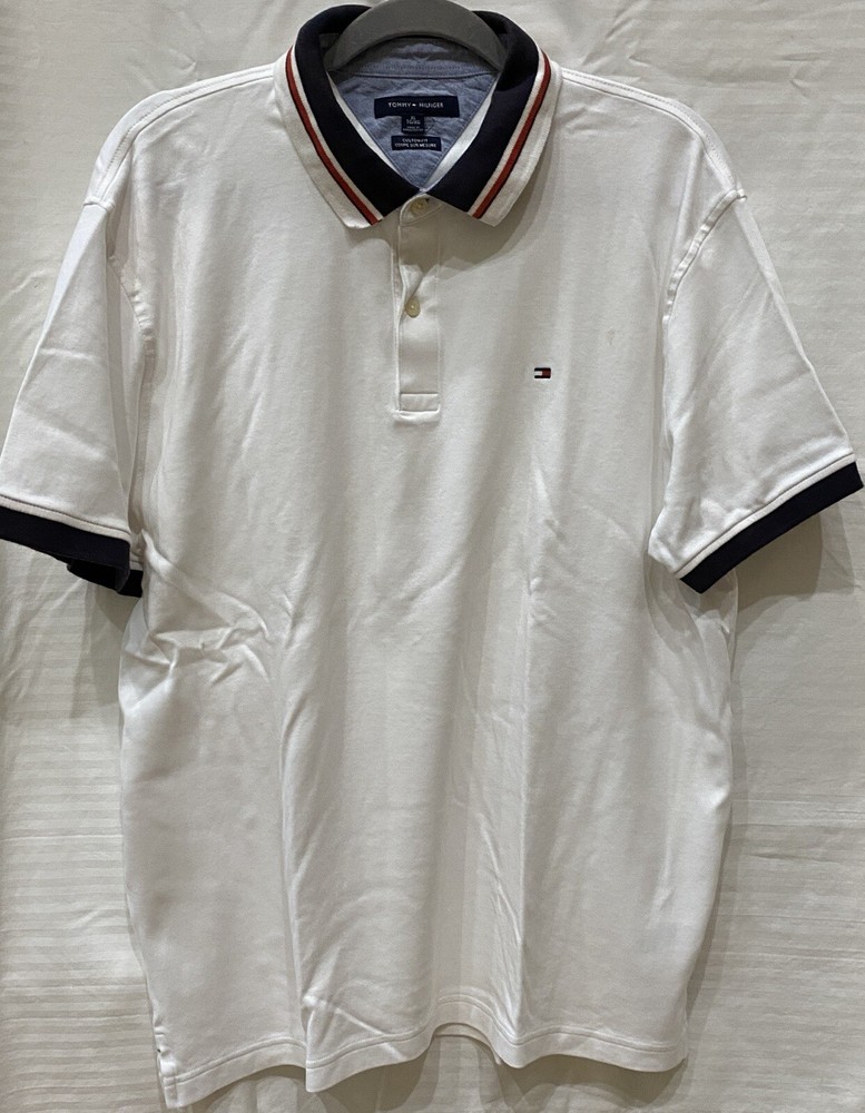 TOMMY HILFIGER SHORT SLEEVE POLO SHIRT Men`s Size XL Custom Fit White, B/R Trim.
