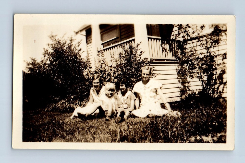 Old Vintage Photo GIRLS SITTING ON LAWN OUTSIDE HOUSE CUTE SNAPSHOT PICTURE