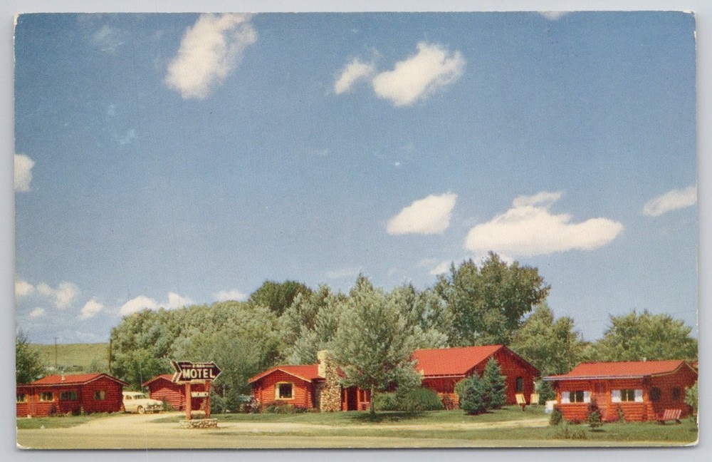 Z-Bar Motel Buffalo Wyoming Vintage Postcard Dexter Press Log Cabins 1960s