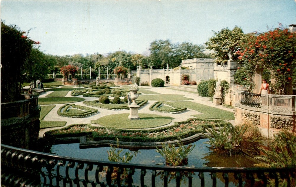 Vizcaya, James Deering, Biscayne Bay, Miami, Dade County, Postcard