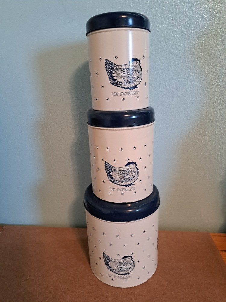Le Poulet Farmhouse Chicken Canister Vintage Set 3