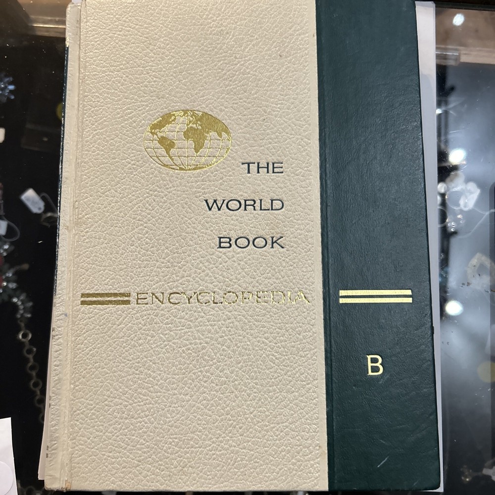 Vintage 1967 The World Book Encyclopedia B Vol 2