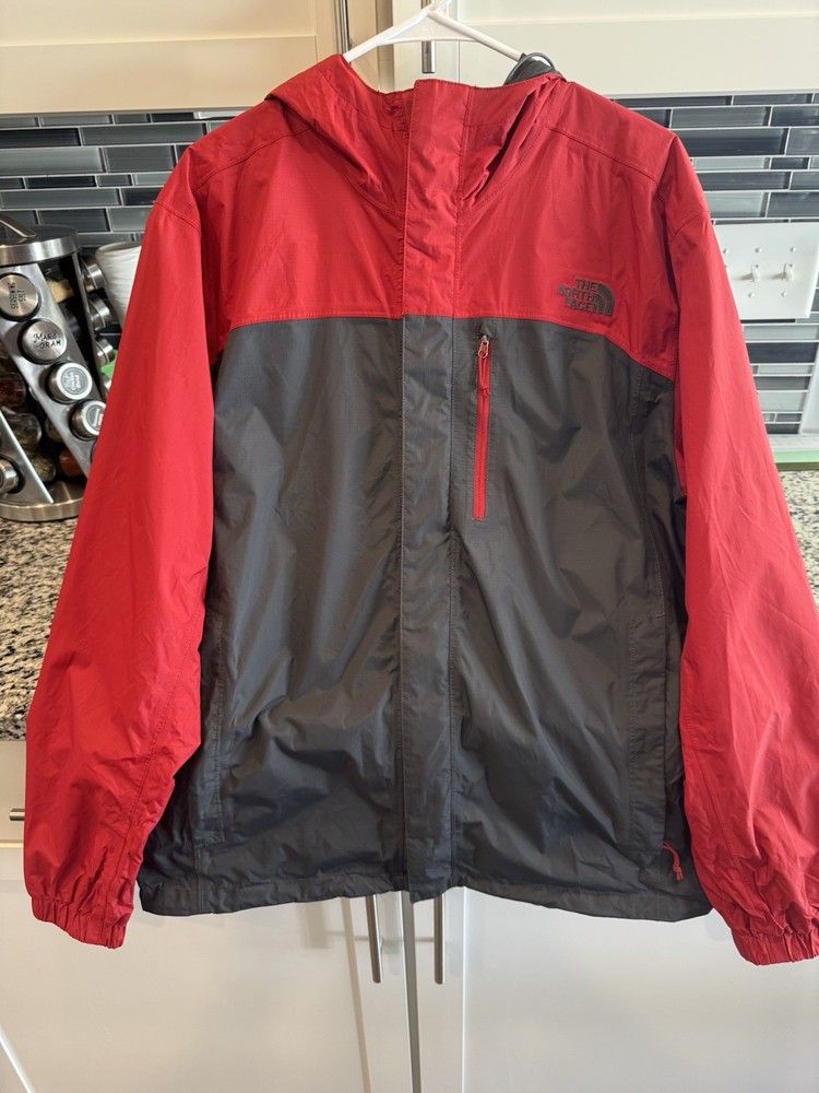 North Face Men’s Hooded Rain Jacket / Coat- Large Grey Red