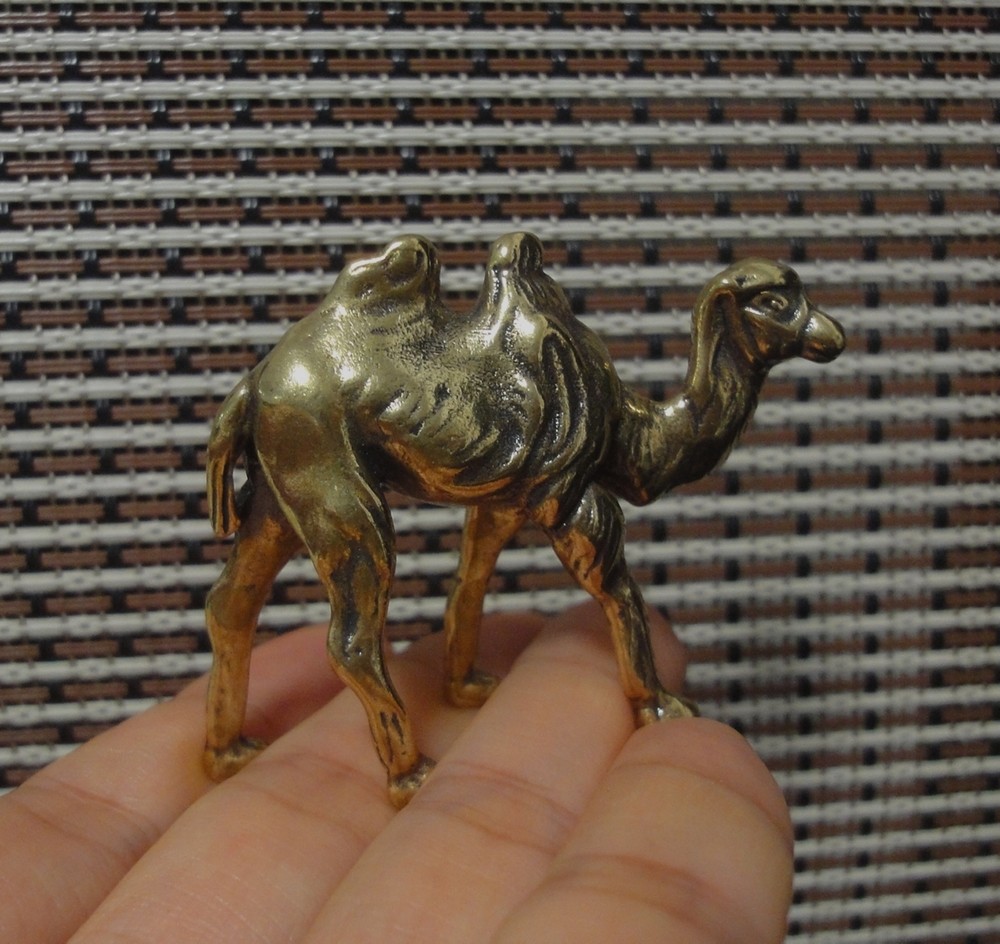 Solid Brass Camel Figurine Vintage Style Desert Animal Statue for Home Decor