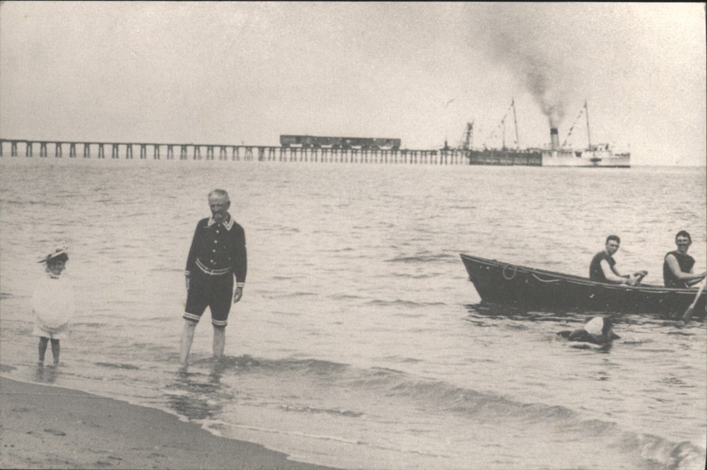 Palm Beach, Florida FL S.S. Northumberland Railroad Pier Vintage Postcard